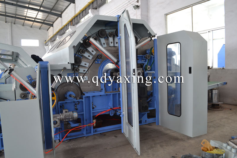 梳理機(jī)細(xì)節(jié)圖 梳理機(jī)細(xì)節(jié)圖